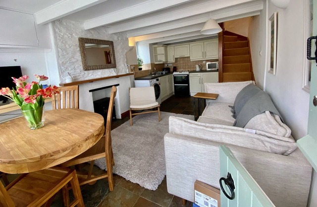 Cottage-Salle de bain privée séparée-Vue sur Port-The Little Lighthouse