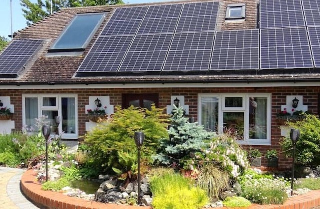 The Lodge, A cosy, quality Bungalow near the South Downs National Park.