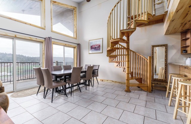 La Loge à Duck Creek: EAGLE'S LOOKOUT SUITE