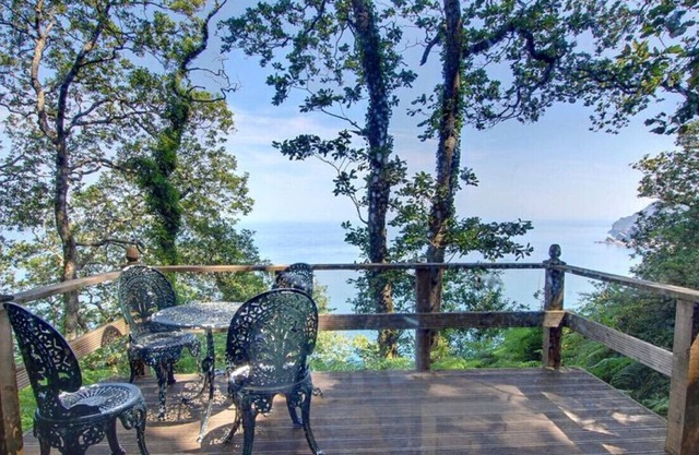 The Lodge, Woody Bay