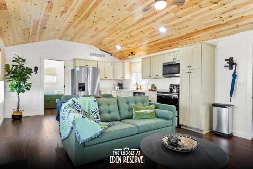 The Lodges at Eden Reserve - Cabin Loop - Near Ark