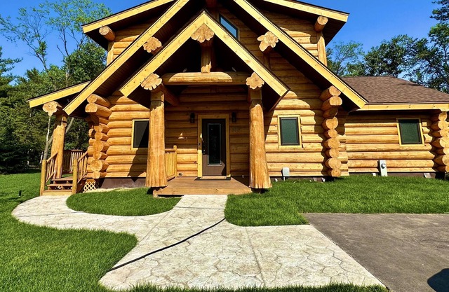 The Log Home @ Spring Brook Resort