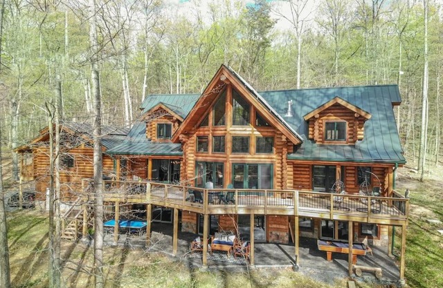 The Log House at Sugarloaf Mountain MD