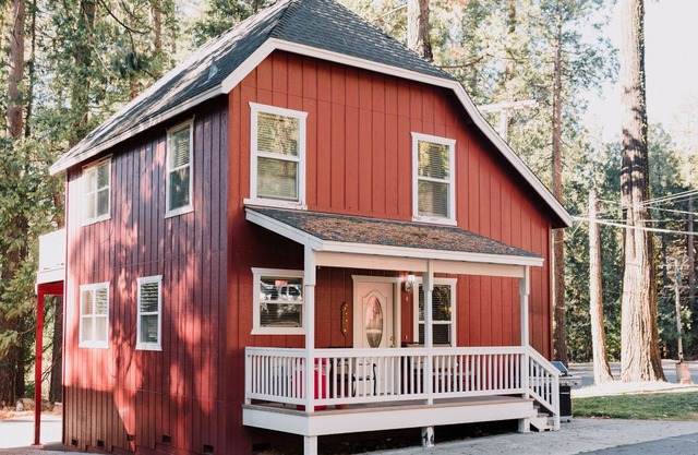 The Long Barn Lodge - Luxury Cabin K