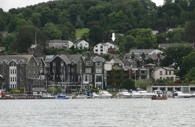 The Lookout Lodge, vue sur le lac et terrasse sur le toit.