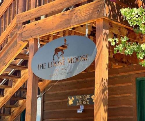 The Loose Moose Lodge #3 At Downtown Grand Lake