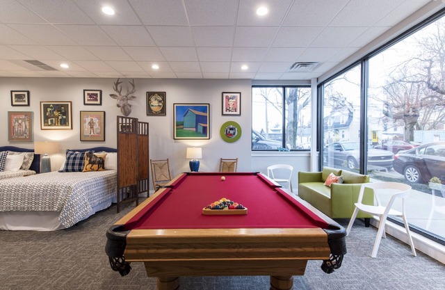 The Louisville Loft, 12 lits, NEUF, salle de jeux, EXPO, centre ville, Highlands