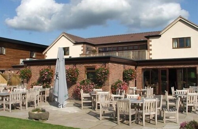 The Lowfield Inn