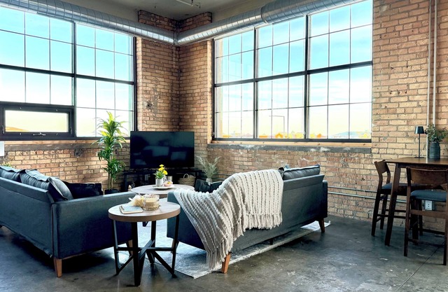 The Luxe Loft in Canal Park | NEW- Boho-Chic