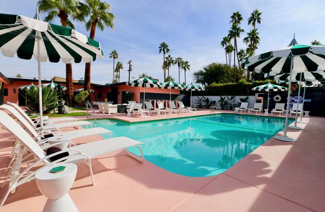 The Marley Hotel by AvantStay | 20 OCC Full Hotel Buyout w/ Pool & Hot Tub!
