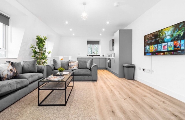 The Marsons Collection - Luxe Apartment - Parking