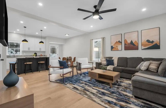 The Modern Home Retreat