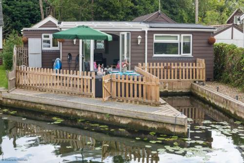 The Moorings