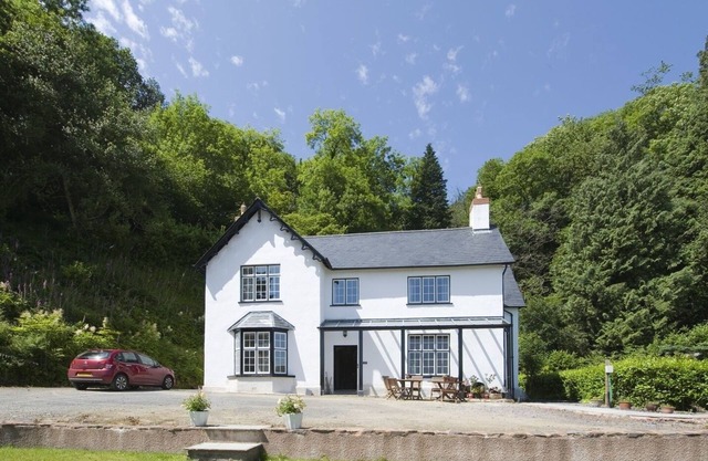 Le Mont, DULVERTON