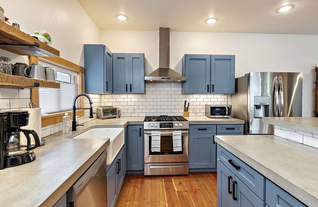 The Mountain Ave House by WanderLodges