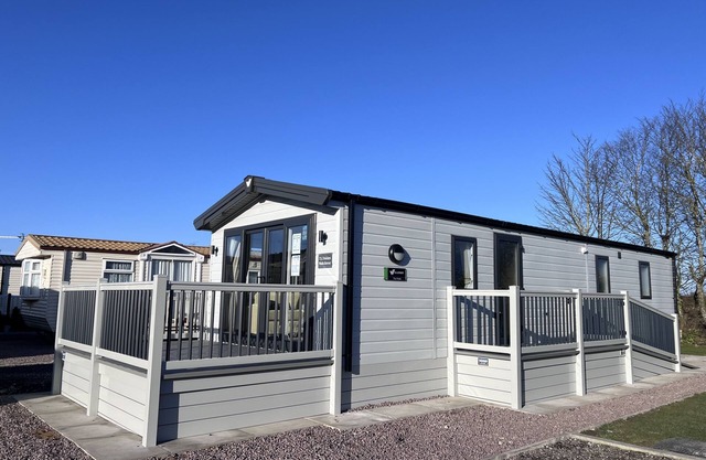 Mulberry Mews -Vue sur la campagne-Confort-Roulotte-Salle de bain et douche