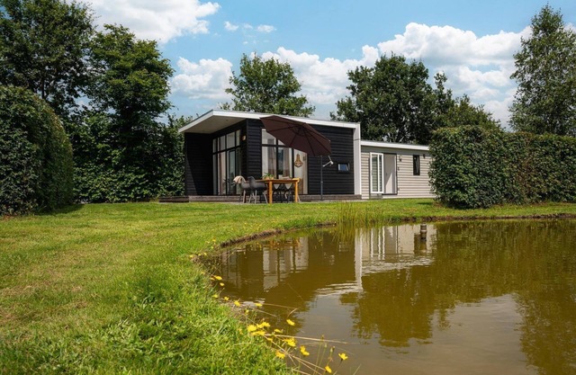 4-person luxury holiday home