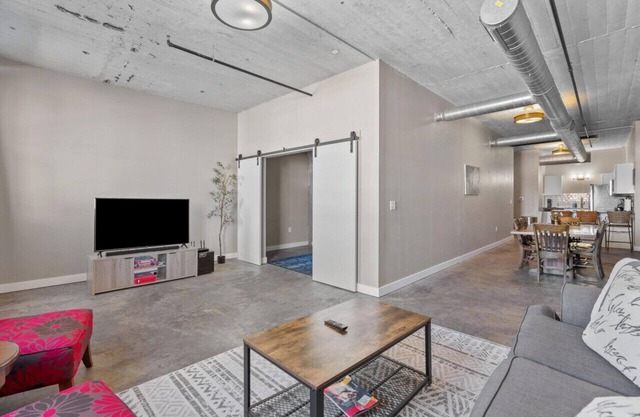 The Nelson Lofts - Unit 5 (3 BR)