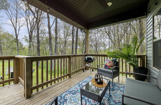 The Nelson~Peaceful Wood setting!