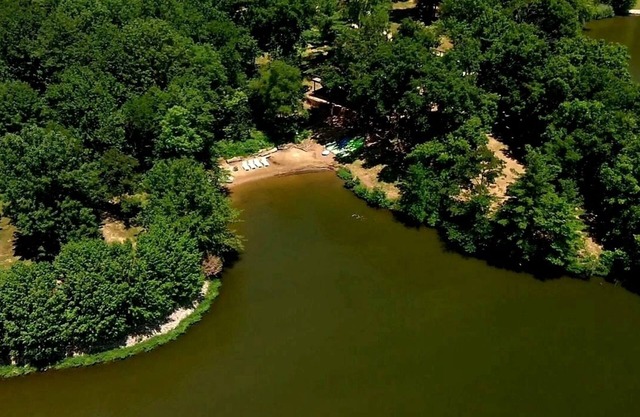 THE NEST escapades et rassemblements, plage / lac, pour 30 personnes +