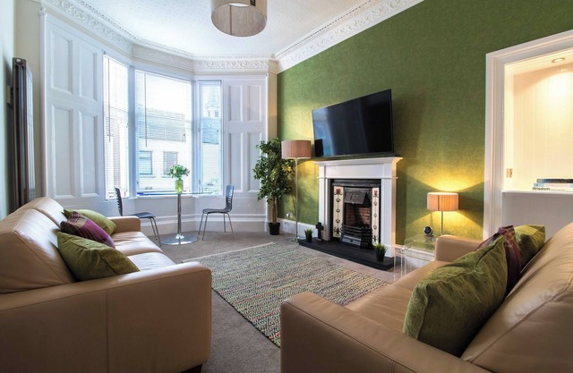 West Highland Apartments 'The Nevis' au coeur du centre-ville de Milngavie