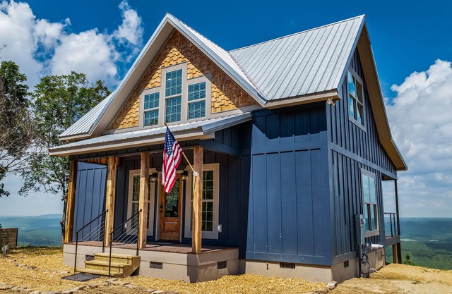 The NEW Overlook-brand new, sleeps 6
