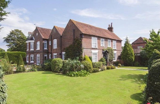 The Newtown House Hotel