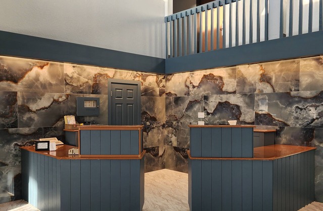 The Oasis Hotel & Bar