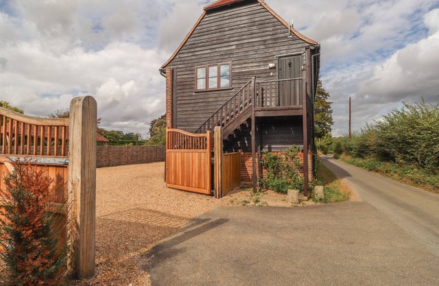 L'Oast, HOLLINGBOURNE