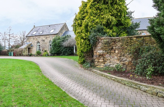 La vieille chapelle, HANDLEY