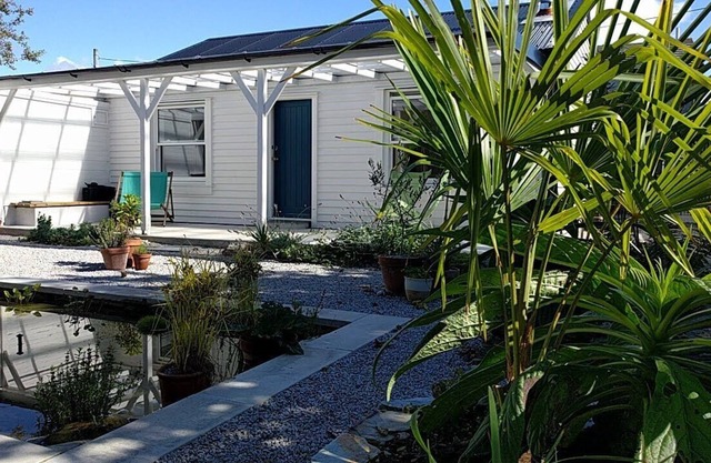 The Old Commanders, Spacious 1 Bed By The Coast, Perranporth & St. Agnès