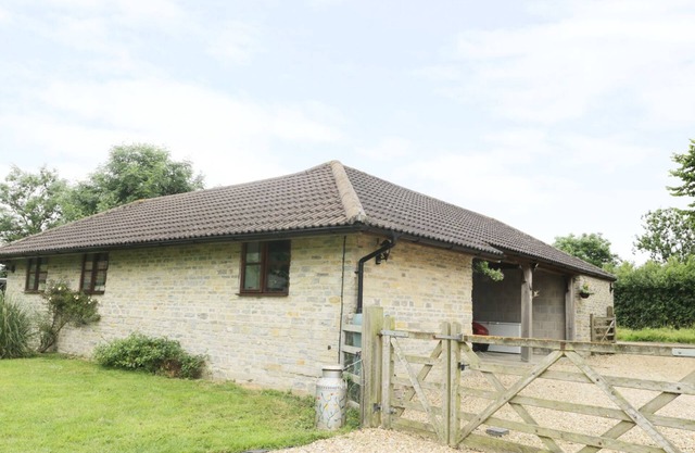 LA GRANGE ANCIENNE AU CHÂTEAU DE TROUT à Somerton, Réf 977228