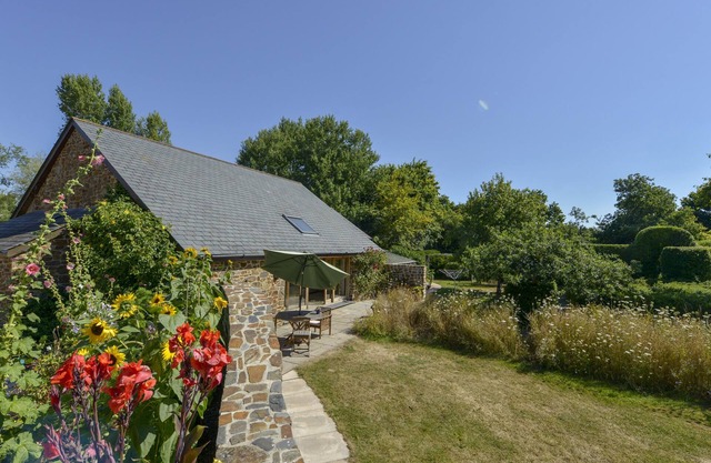 The Old Parlour, SAMPFORD COURTENAY