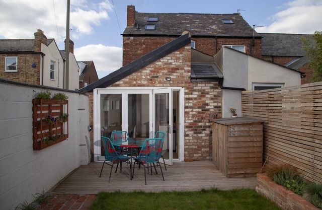 The Old Post Office - Bright & Modern 4bdr Townhouse With Private Garden