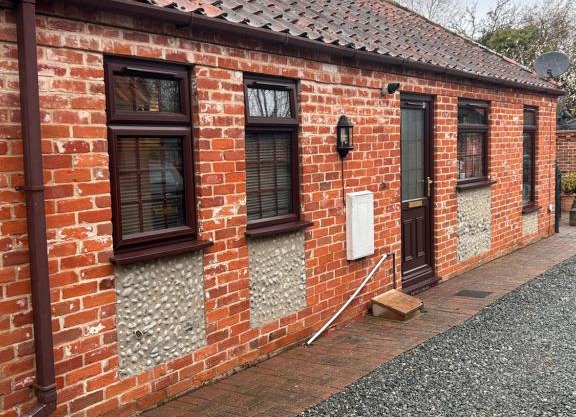 The Old Stables in Mews