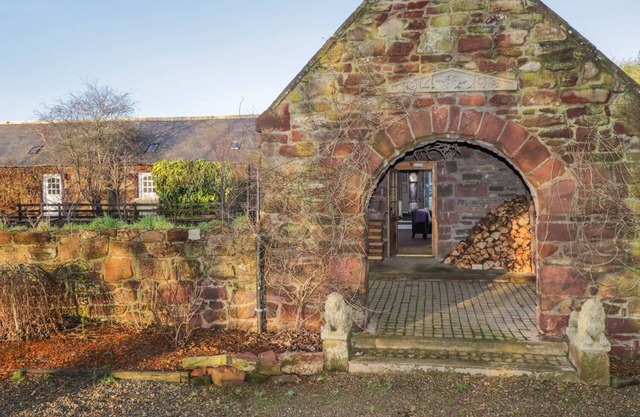 L'Orangerie, TURRIFF