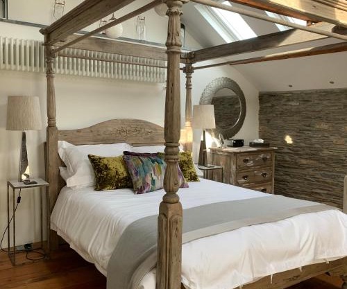 The Padstow Cottage with breakfast at Rick Stein's Seafood Restaurant