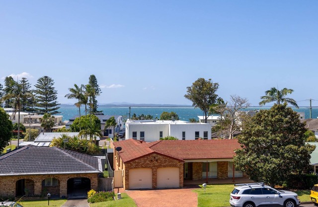 The Palms, 9 Pantowora Street