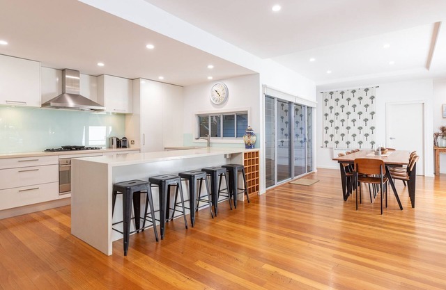 The Palms- situated across the road from the Booti Booti National Park and Elizabeth Beach