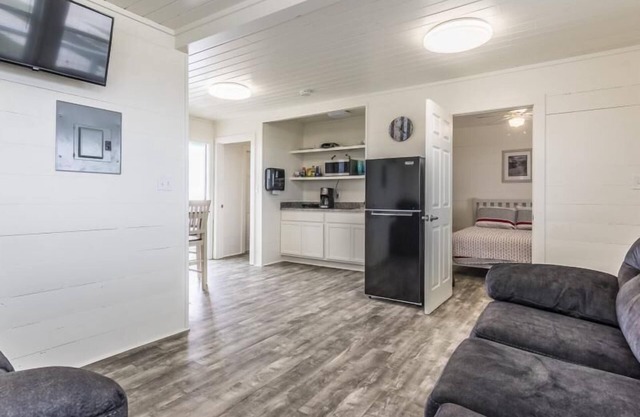 2 Bedroom Cottage