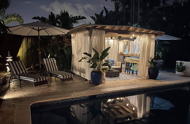 The Place, une belle chambre privée et calme, confortable, avec réfrigérateur.