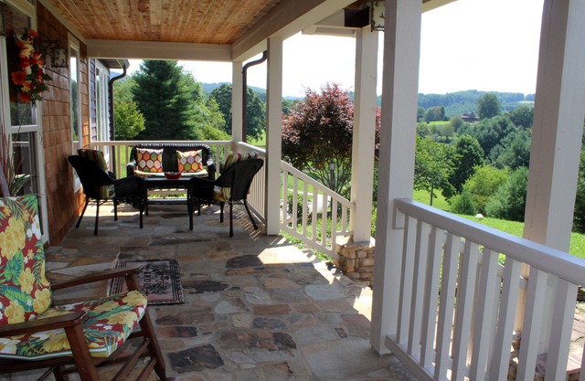 Limited-Time April Deals—Your Dream Getaway at The Ponderosa