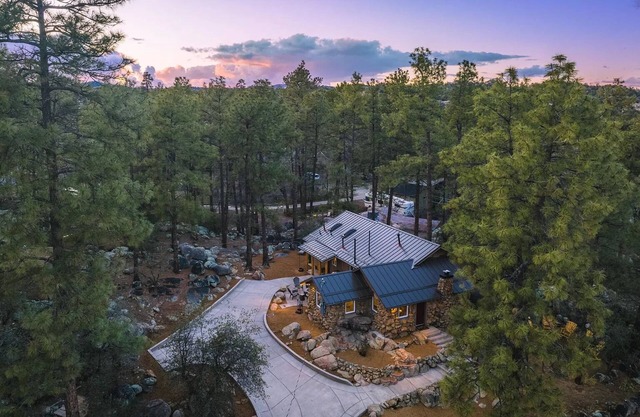 The Prescott Hideout - Sleeps 8/Firepit/Close to Whiskey Row