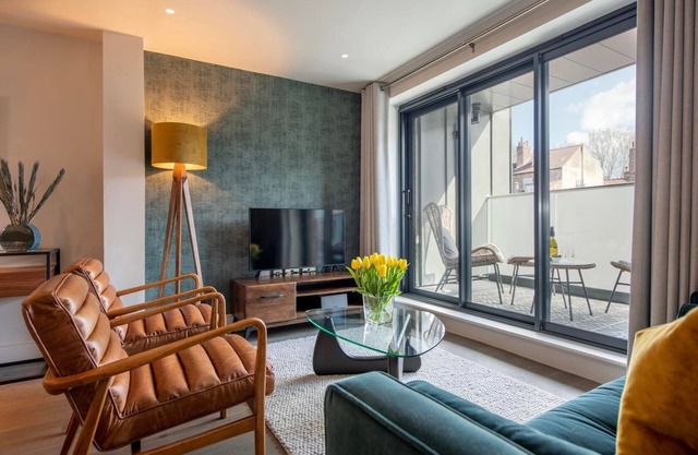 Appartement-en Ville-Douche-Balcon-The Larsen Suite