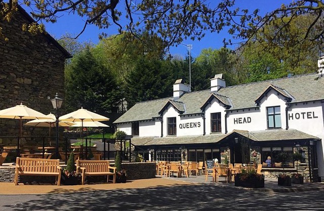 The Queen's Head Hotel