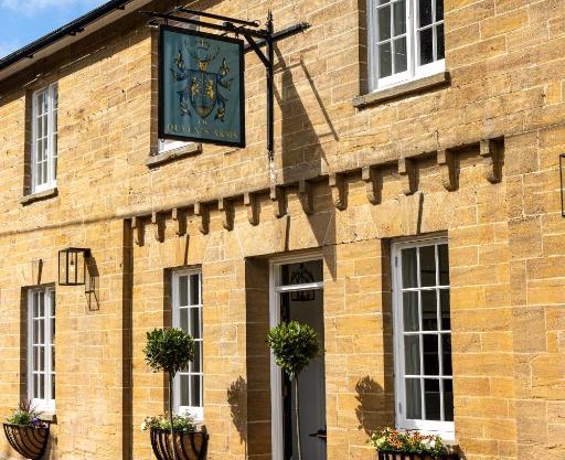 The Queens Arms