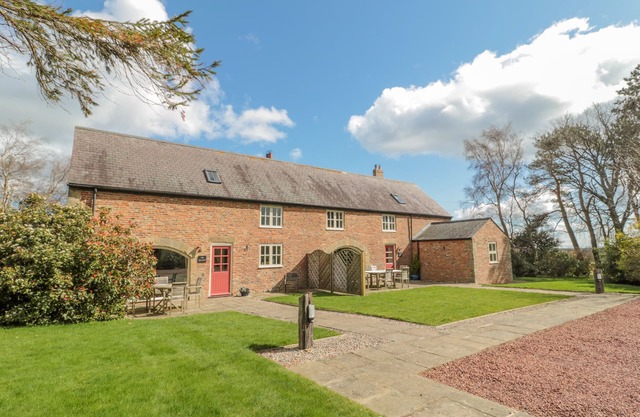 La grange rouge, LONGFRAMLINGTON