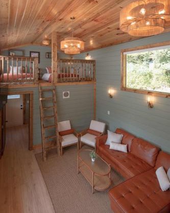 The Red Roost Cabin