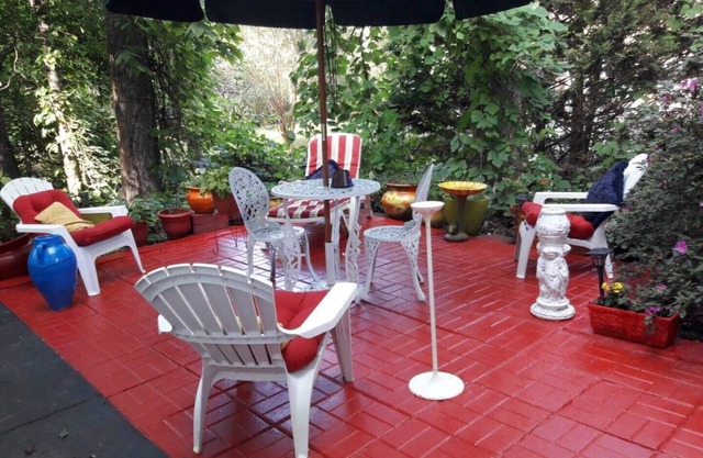 L'appartement terrasse rouge.