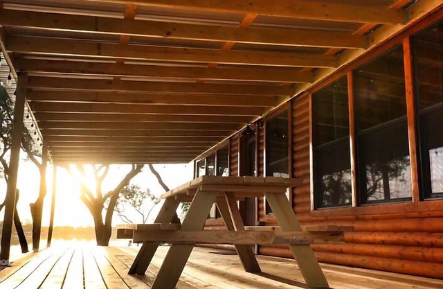 The Reel Deal on Hubbard Shores